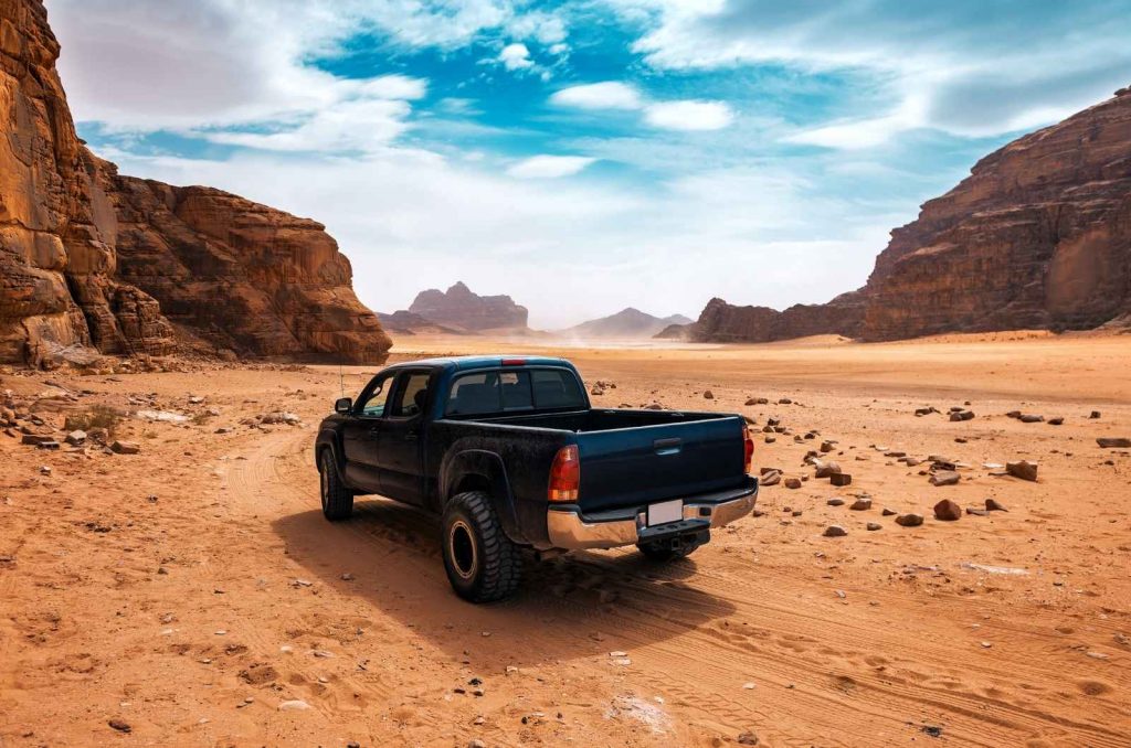 טיולי ג'יפים במכתש ובמצפה רמון