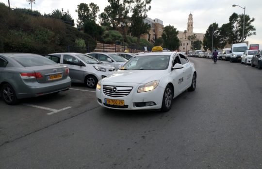 מה הם שירותי מוניות בירושלים?2